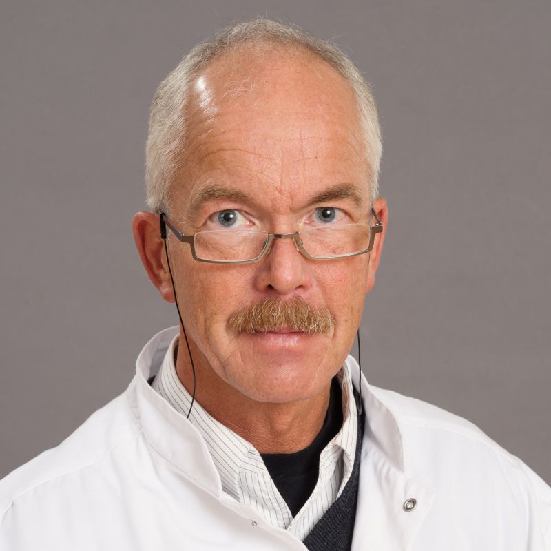Herr Dr. Rainer Prönneke