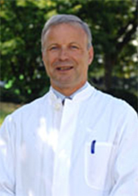 Herr Dr. med. Michael Düsseldorf